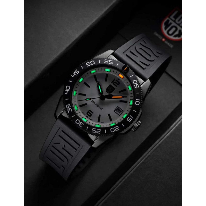 Luminox XS.3127M 