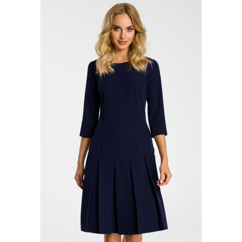 M336 Sukienka z obniżoną talią i kontrafałdami - granatowa