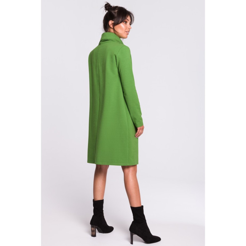 B132 Sukienka z wysokim kołnierzem - limonkowa