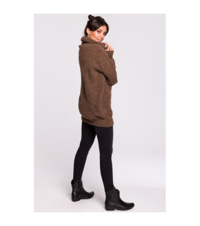 BK030 Długi sweter z golfem - karmelowy