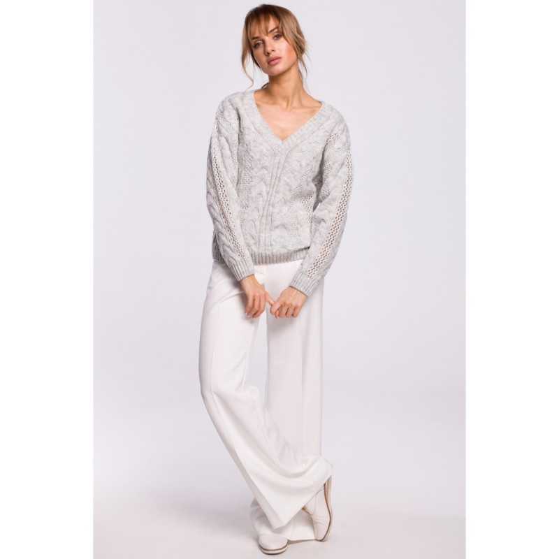 M510 Ażurowy sweter z dekoltem w serek - szary