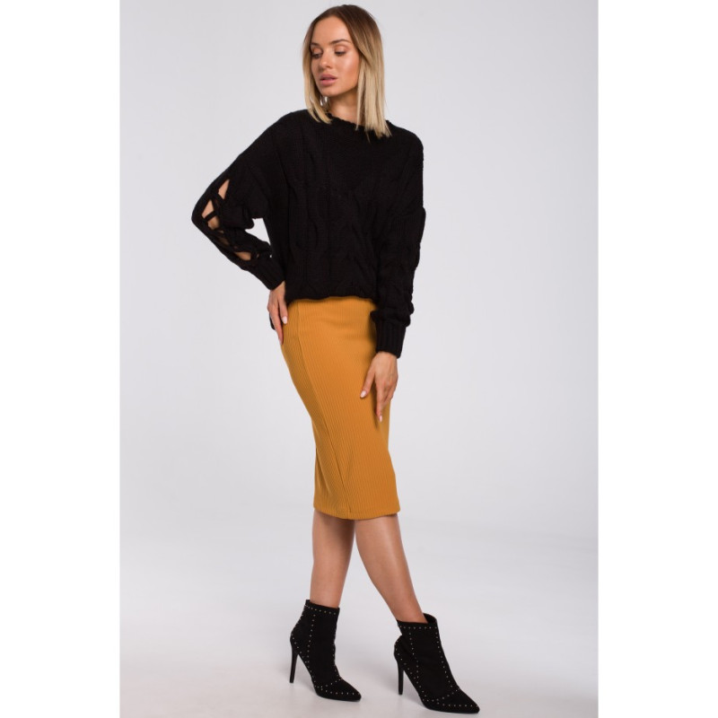 M539 Sweter z dziurami na rękawach - czarny