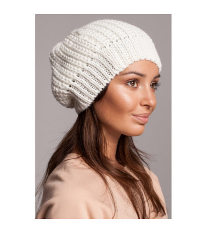 BK060 Beret - ecru