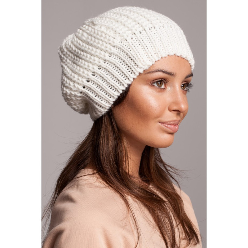 BK060 Beret - ecru
