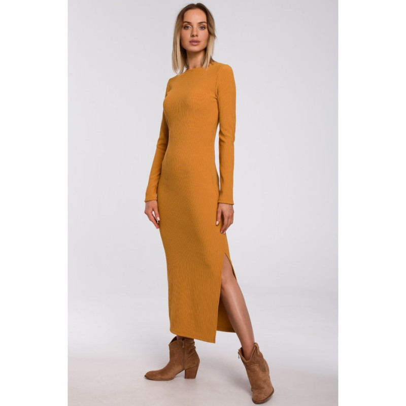 M544 Sukienka maxi z rozcięciem na nogę - musztardowa