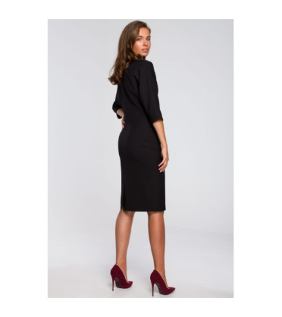 S242 Sukienka z zaszewkami i kimonowymi rękawami - czarna