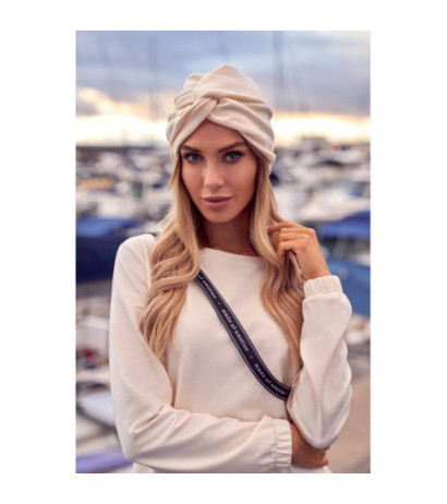 M601 Czapka Typu Turban - śmietankowa