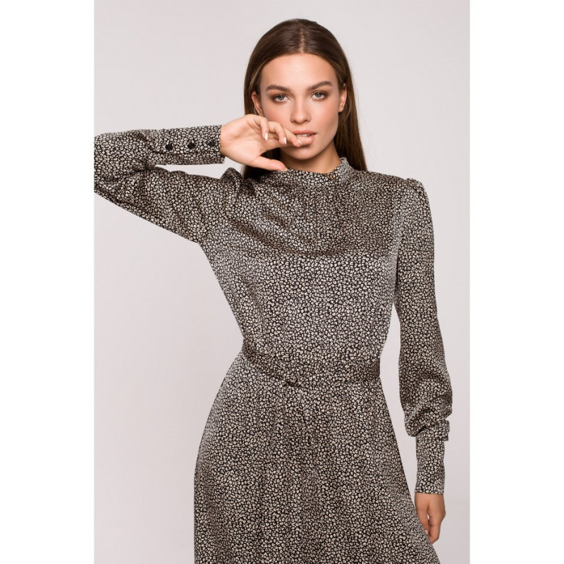 S290 Sukienka maxi z falbaną - nadruk lampart - model 1