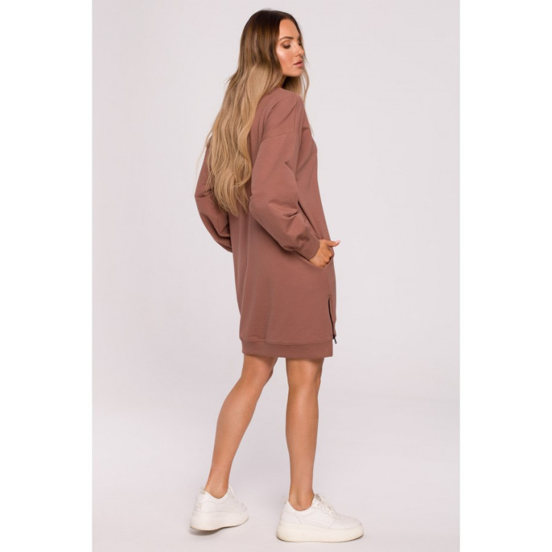 M676 Tunika z naszywką i ozdobnymi zamkami - czekoladowa