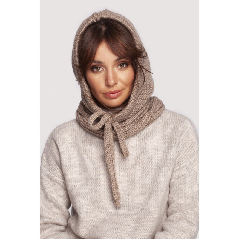 BK095 Kominiarka z trokami - beżowa