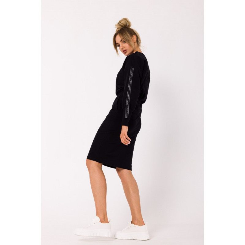 M728 Sportowa spódnica z gumą w pasie - czarna