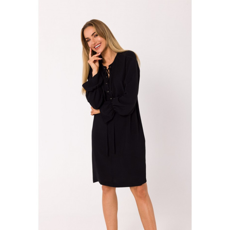 M742 Sukienka ze sznurowaniem na przodzie - czarna