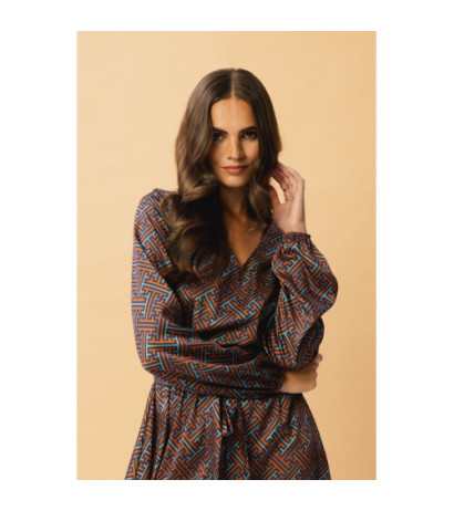 S349 Sukienka maxi z nadrukiem - model 4