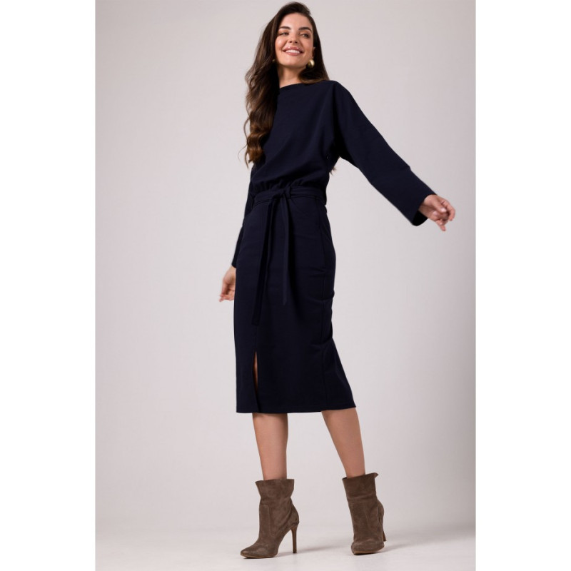 B269 Sukienka ołówkowa midi z paskiem - granatowa