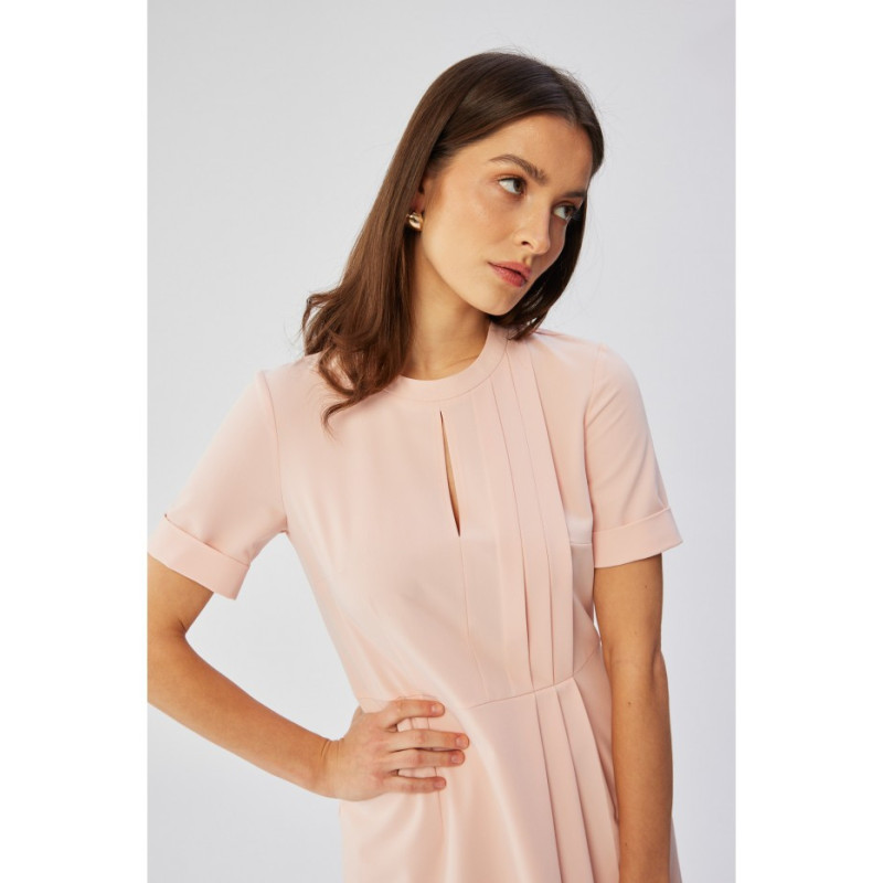 S361 Sukienka z ozdobnymi zakładkami na boku - pudrowa