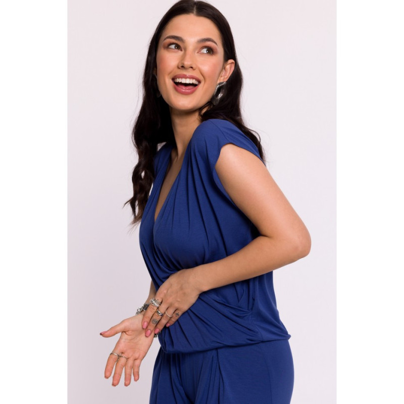 B288 Bluzka wiskozowa na zakładkę - niebieska