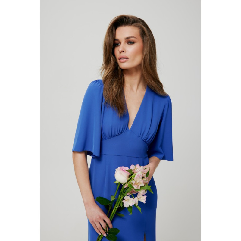 K183 Sukienka maxi z rozcięciem na nogę - niebieska