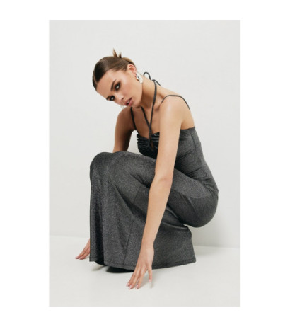 K188 Metaliczna sukienka maxi z wiązaniem w dekolcie - srebrna