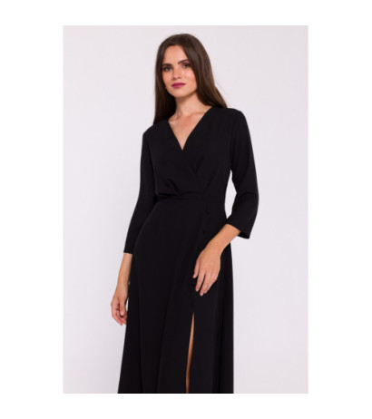 S385 Rozkloszowana sukienka z kopertowym dekoltem - czarna