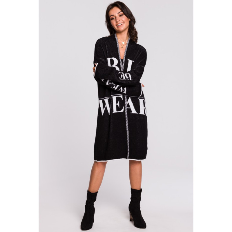 BK040 Kardigan z napisami - model 3
