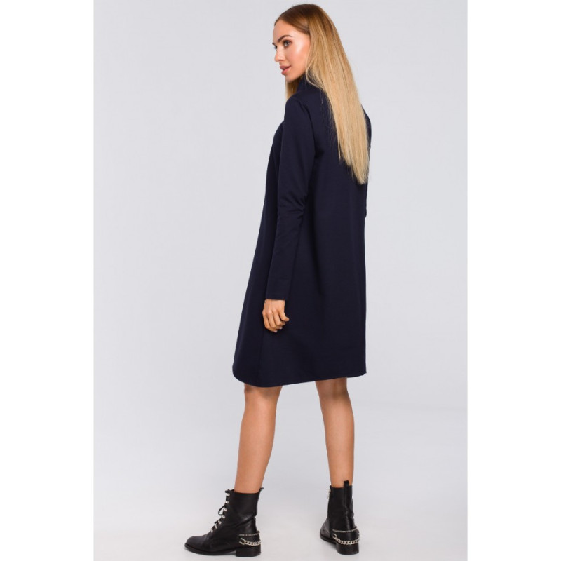 M480 Trapezowa sukienka z golfem - granatowa