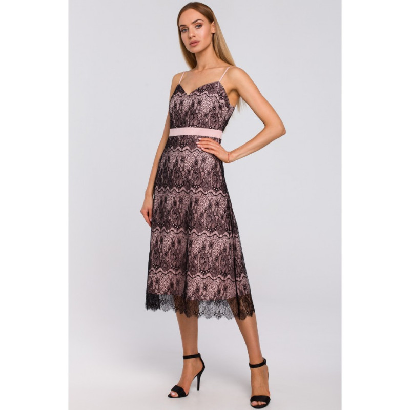 M483 Sukienka na ramiączkach z ręcznie ciętej koronki - pudrowa