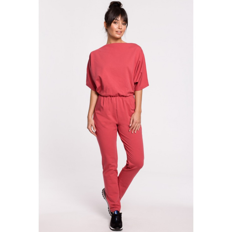 B138 Kombinezon z tyłem na zakładkę - koralowy