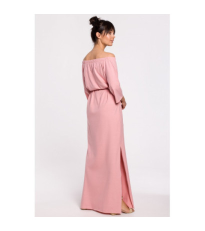 B146 Sukienka maxi z dekoltem rozkładanym na ramiona - różowa