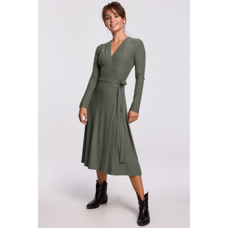 B184 Sukienka kopertowa midi z długim rękawem - khaki