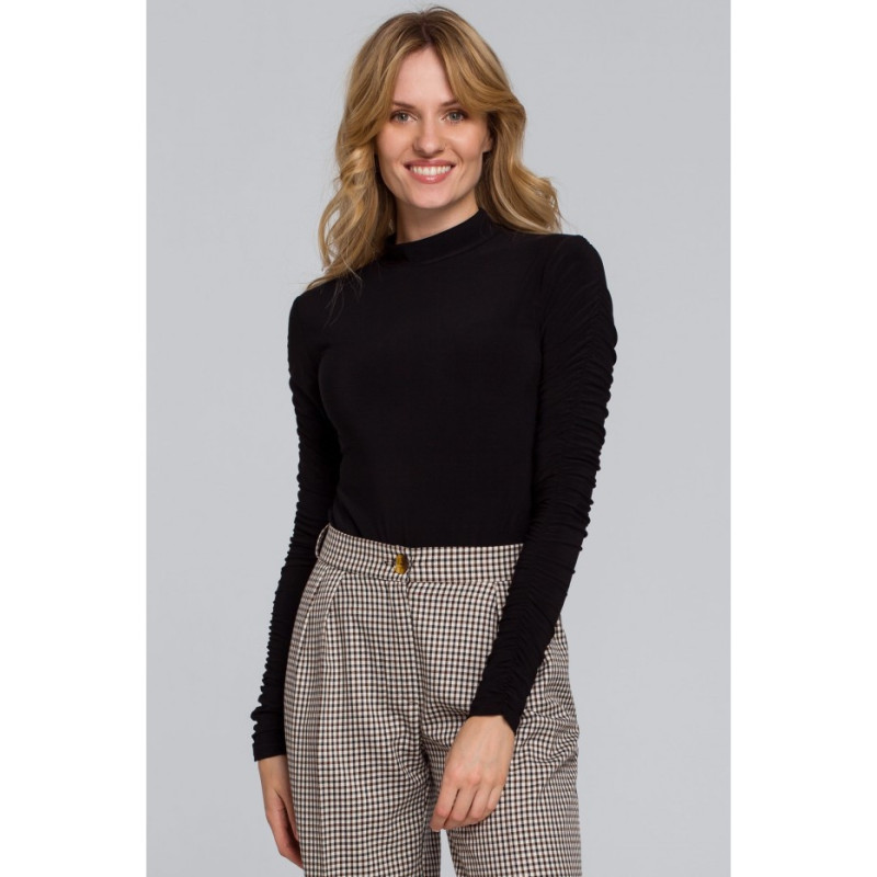 K072 Body z golfem i marszczonymi rękawami - czarne