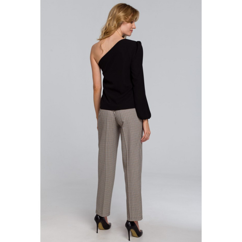 K080 Bluzka na jedno ramię - czarna