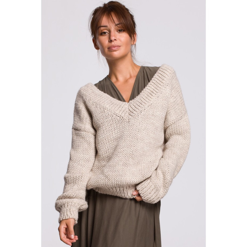 BK046 Sweter z dekoltem V - beżowy