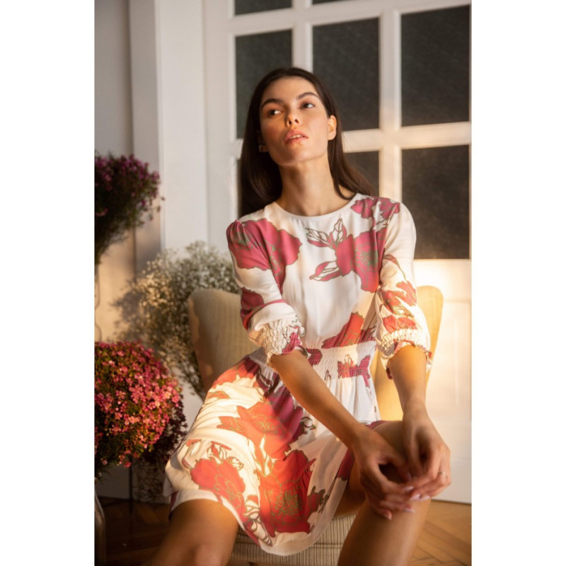 K097 Sukienka mini z wysokim pasem - model 2