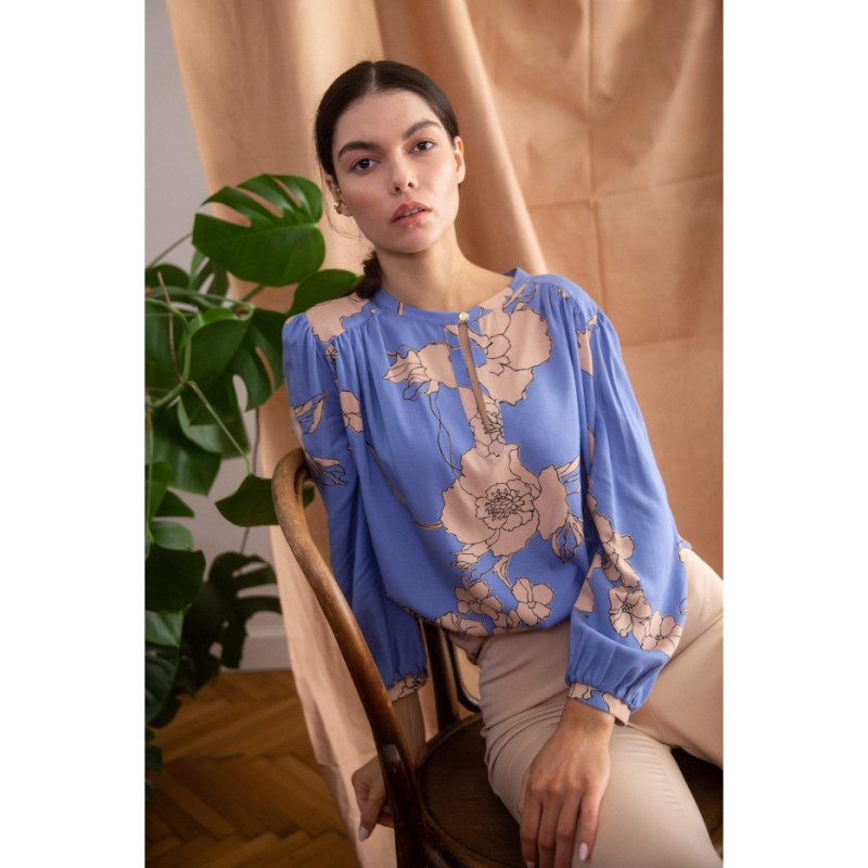 K099 Bluzka z bufiastymi rękawami - model 1