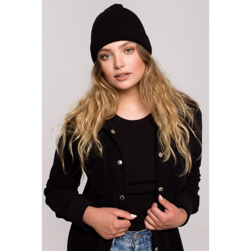 BK079 Czapka splot łańcuszek - czarna