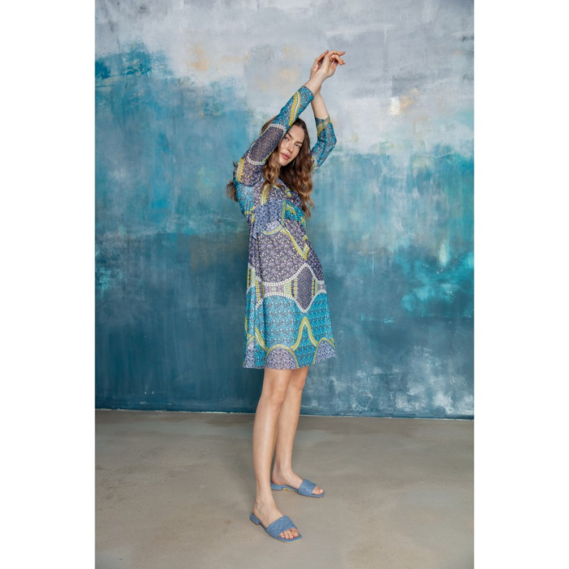 S302 Sukienka z siatki z falbanką pod biustem - model 2