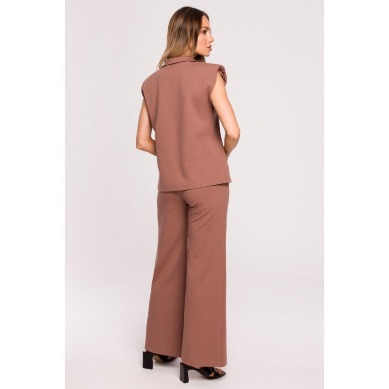 M682 Bluzka bez rękawów z dekoltem V i kołnierzem - czekoladowa