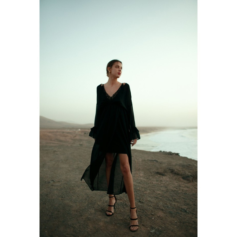 K136 Sukienka szyfonowa maxi - czarna