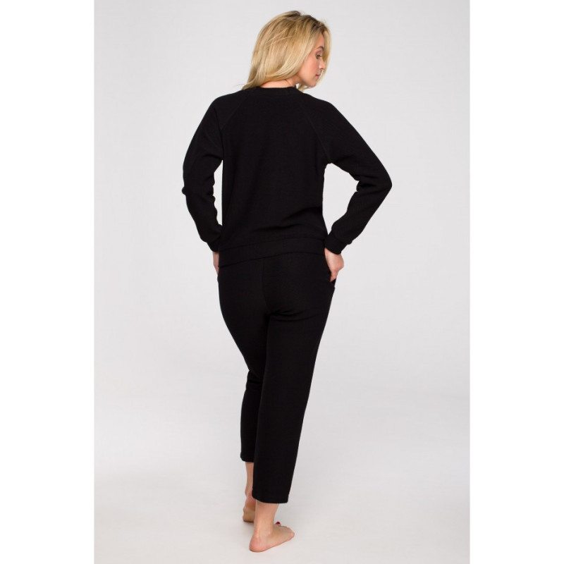 LA131 Bluza z głębokim dekoltem - czarna