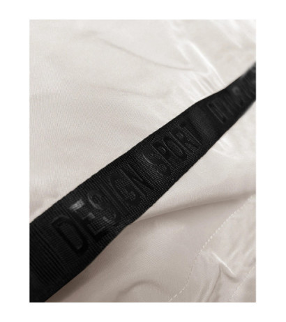 LHD (LHD-24592) striukė