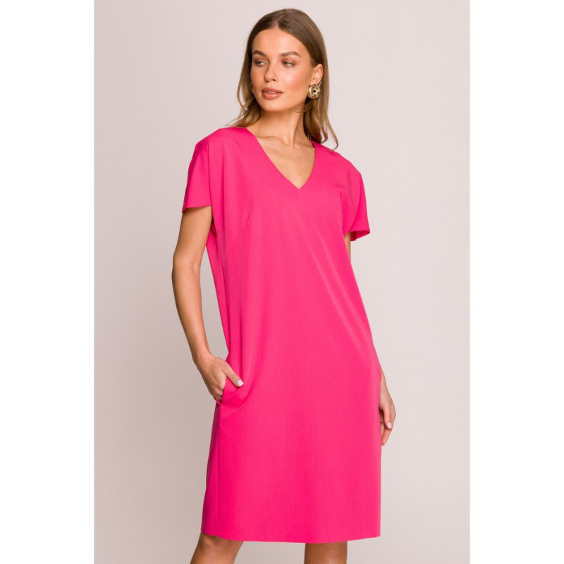 S392 Sukienka o luźnym fasonie z dekoltem V - różowa