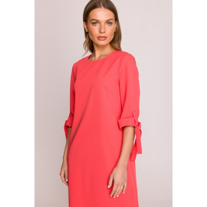 S393 Sukienka z wiązanymi rękawami - koralowa