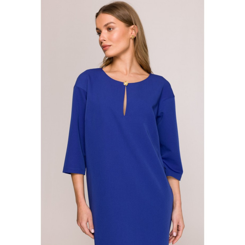 S394 Sukienka o luźnym fasonie z łezką w dekolcie - chabrowa