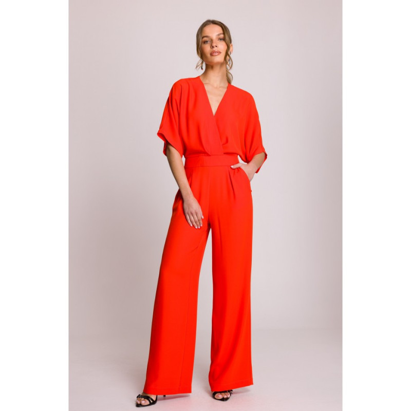 S395 Kombinezon z dekoltem kopertowym - koralowy