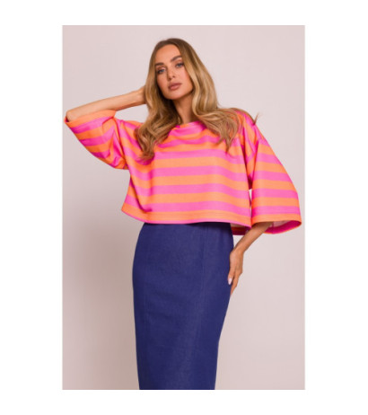 M844 Krótka bluza z nadrukiem - model 3