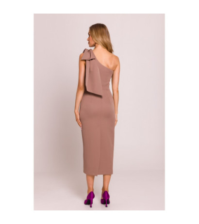 M847 Sukienka na jedno ramię z ozdobną kokardą - mokka