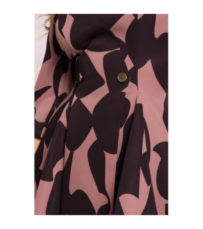 M849 Wzorzysta sukienka mini z klinami - model 2