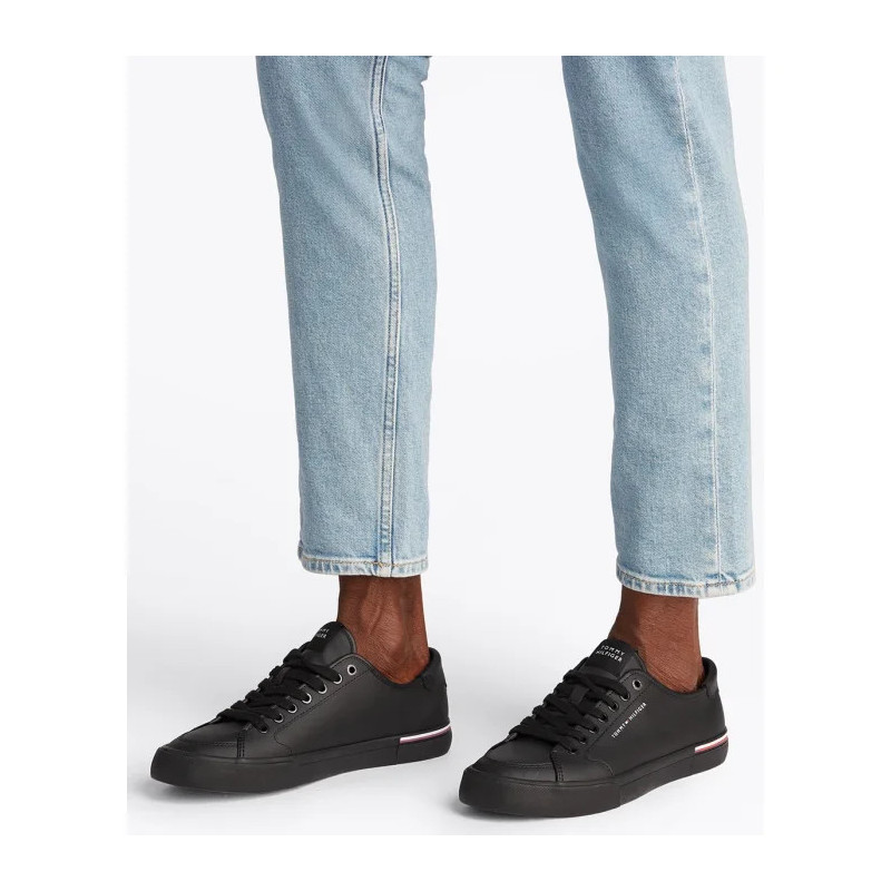 Tommy Hilfiger Core Corporate Vulc Leather Black FM0FM05399 BDS (TH1255-b) tossud
