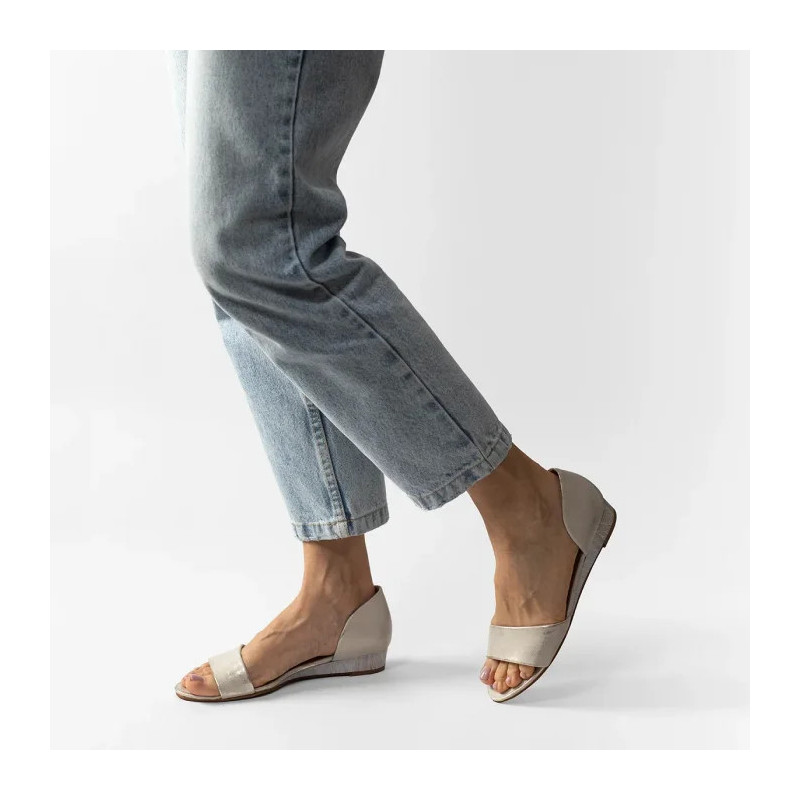 Maciejka Złote Przecierane 01971-25/00-5 (MA63-f) sandaalid