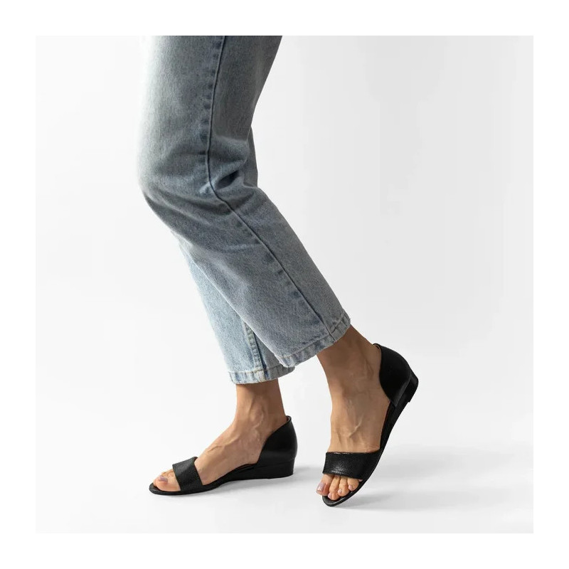 Maciejka Czarne 01971-11/00-5 (MA63-g) sandaalid